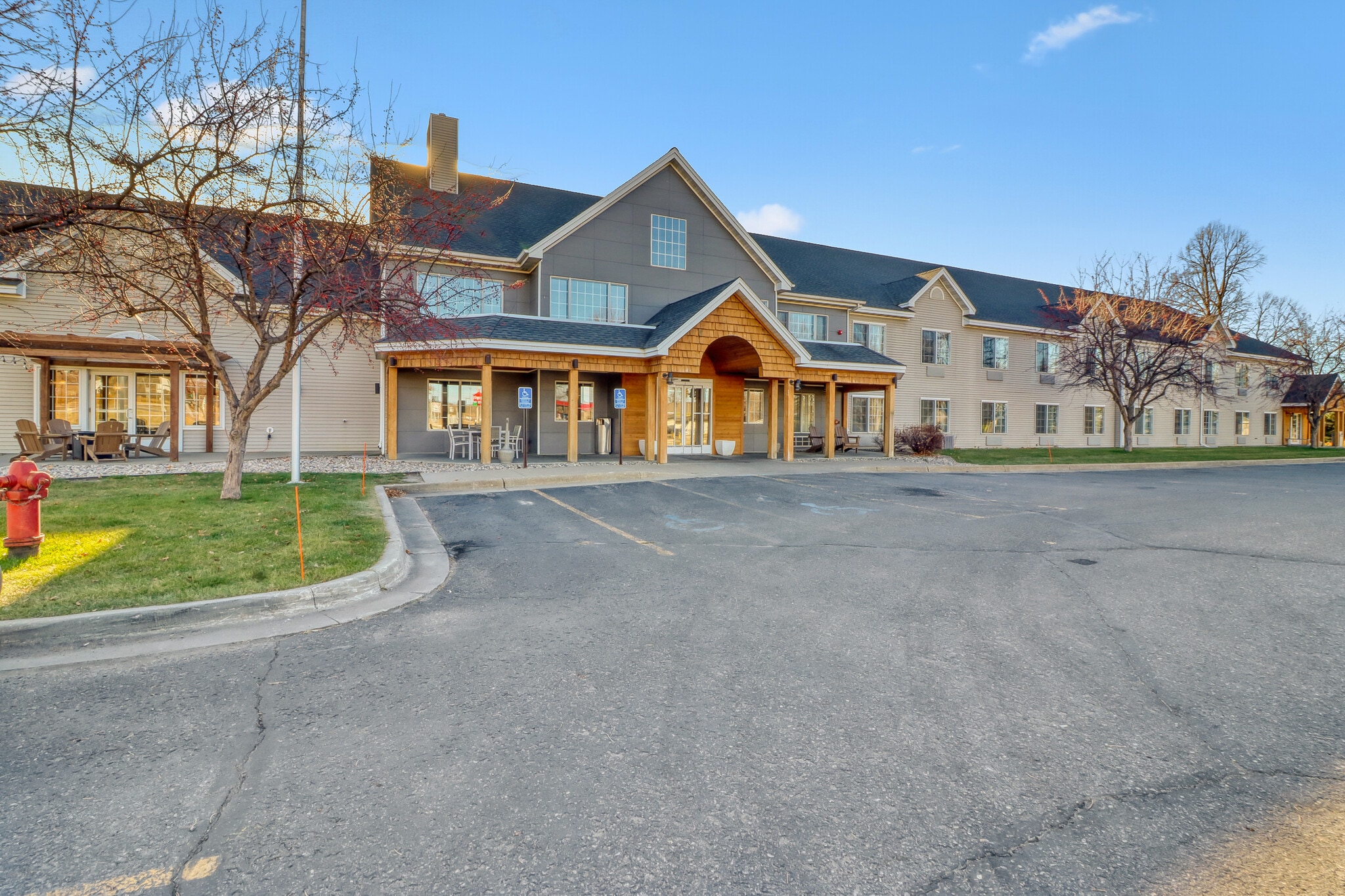 1330 Highway 10, Detroit Lakes, MN for sale Building Photo- Image 1 of 8