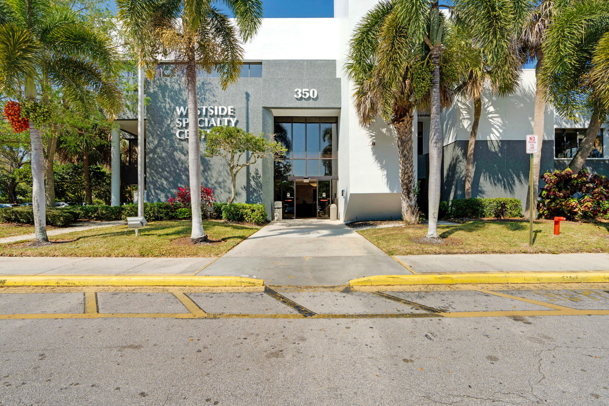 350 N Pine Island Rd, Plantation, FL for sale Building Photo- Image 1 of 1