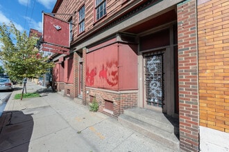 4134-4136 Lorain Ave, Cleveland, OH à louer Photo intérieure- Image 2 de 13