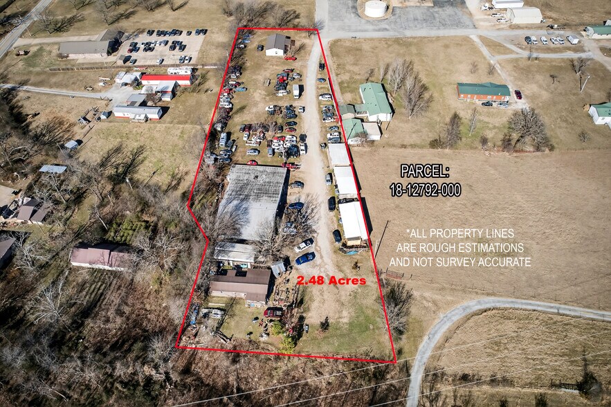 Heavy Chevy portefeuille de 3 propriétés à vendre sur LoopNet.ca - Photo du bâtiment - Image 2 de 36