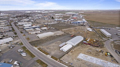 2205 N Commercial Ave, Pasco, WA for lease Building Photo- Image 2 of 7