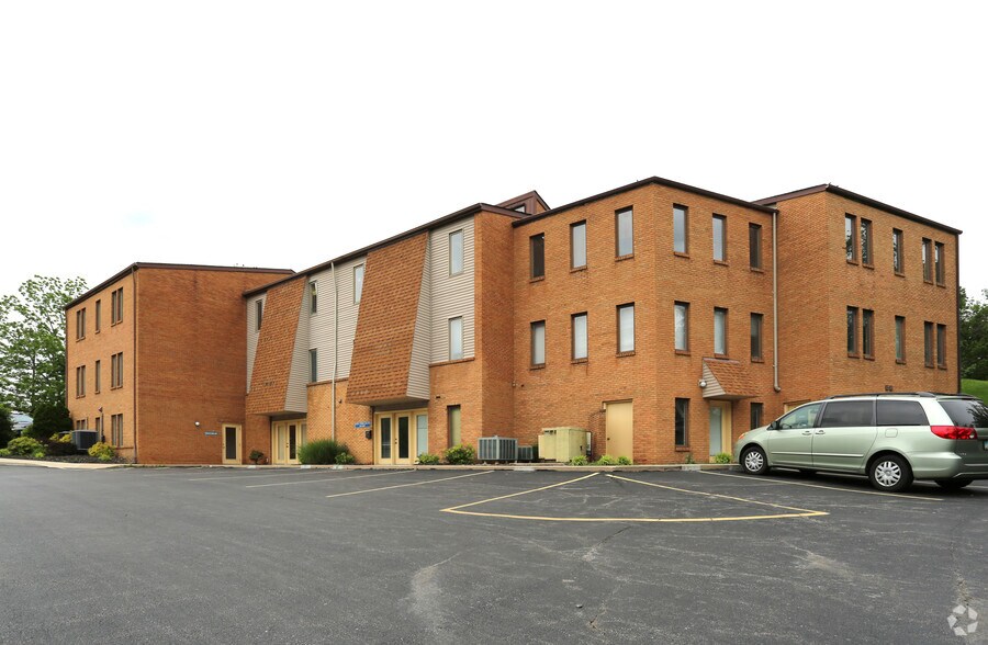 5340 Rapid Run Rd, Cincinnati, OH à louer - Photo du bâtiment - Image 3 de 4