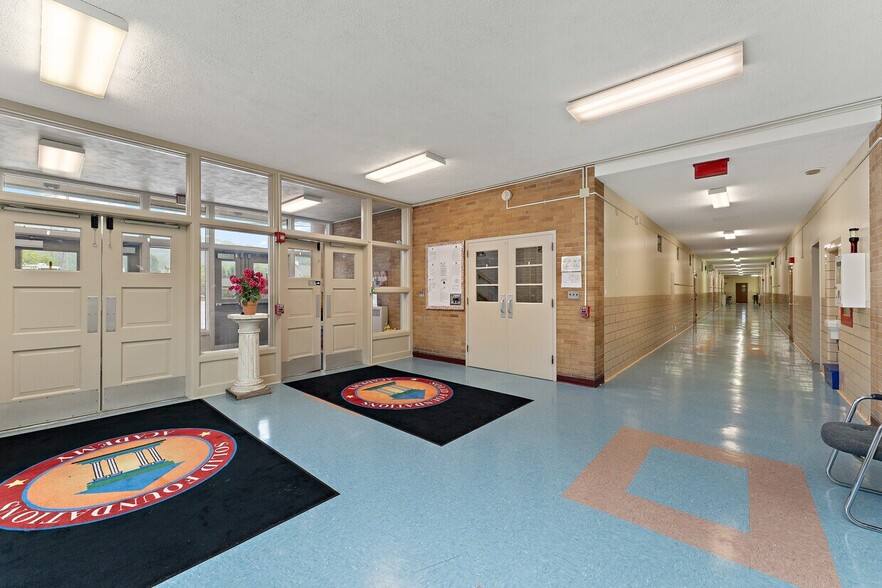 3953 Kirk Ave, Allison Park, PA for lease - Building Photo - Image 2 of 12