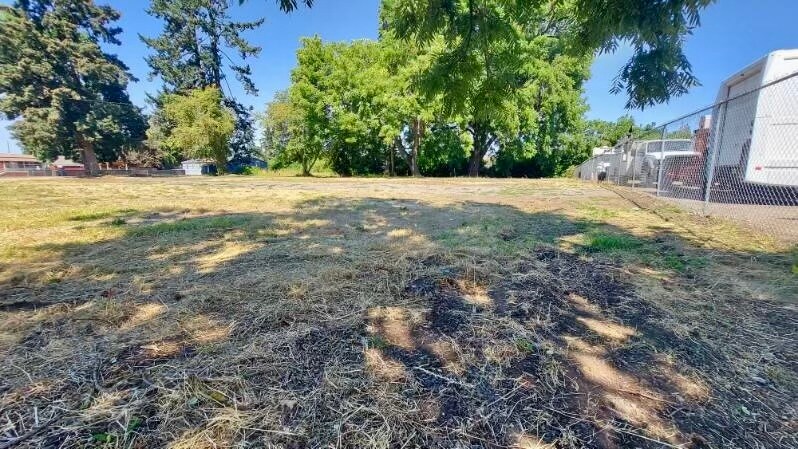 1260 Main St, Springfield, OR à vendre - Photo du bâtiment - Image 3 de 3