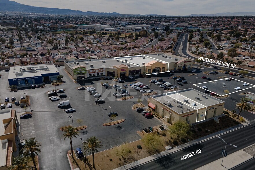 1521-1551 W Sunset Rd, Henderson, NV à louer - Photo du bâtiment - Image 3 de 4