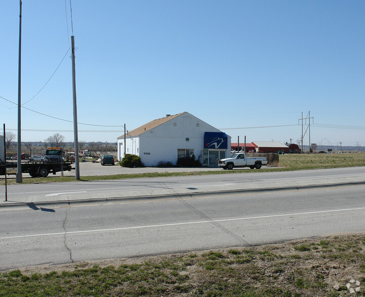 9916 S 36th St, Bellevue, NE for sale - Primary Photo - Image 1 of 1