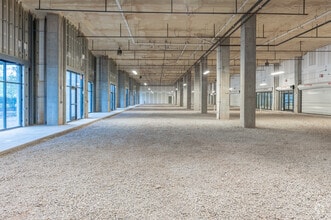 6405 Rex Ln, Alpharetta, GA for lease Interior Photo- Image 2 of 12