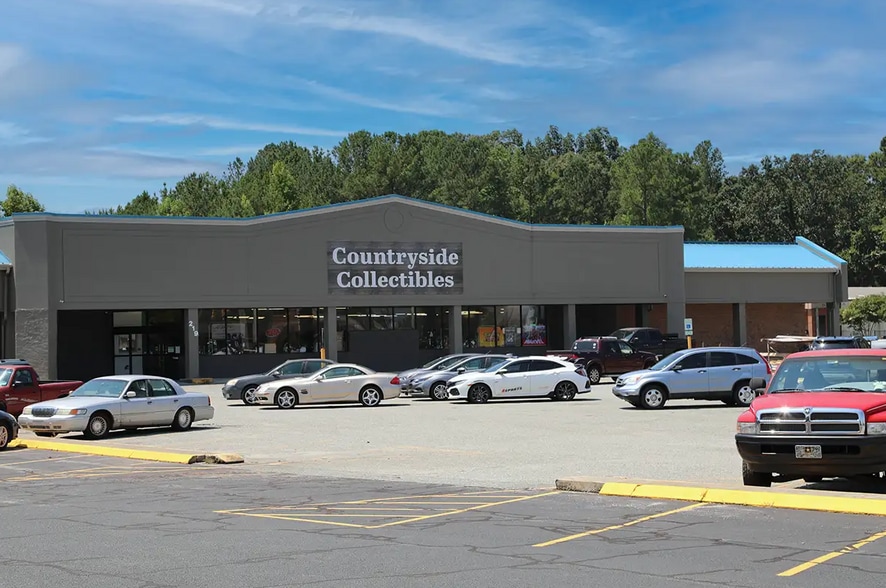 245 Chatham Sq, Siler City, NC à louer - Photo du bâtiment - Image 3 de 11