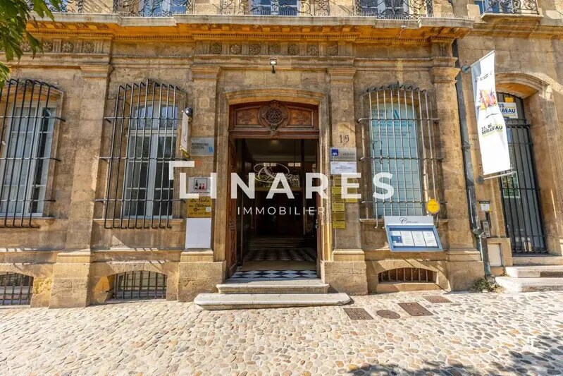 Bureau dans Aix-en-Provence à louer - Photo du bâtiment - Image 2 de 7
