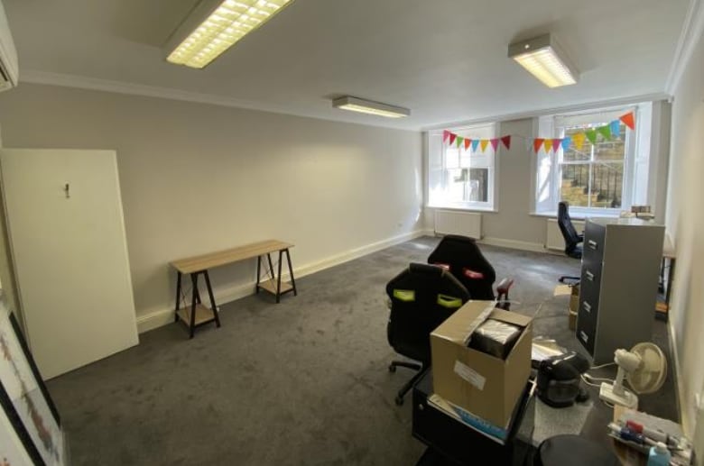 22 Drumsheugh Gdns, Edinburgh for lease Interior Photo- Image 1 of 2