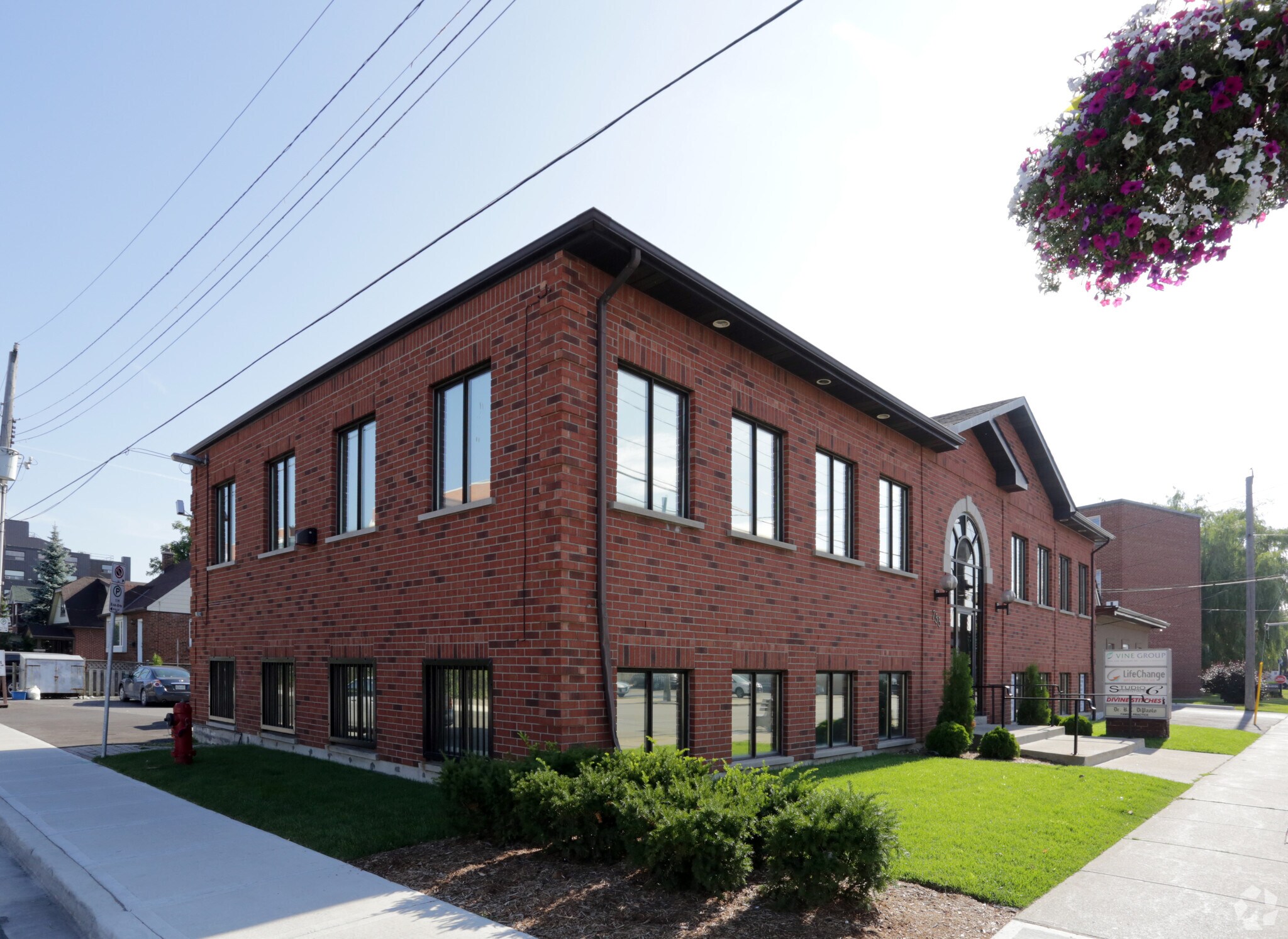 755 Concession St, Hamilton, ON à vendre Photo principale- Image 1 de 1