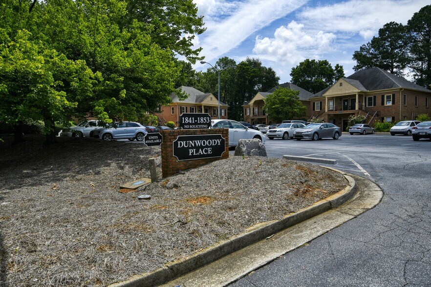 1849 Peeler Rd, Dunwoody, GA for lease - Building Photo - Image 2 of 20