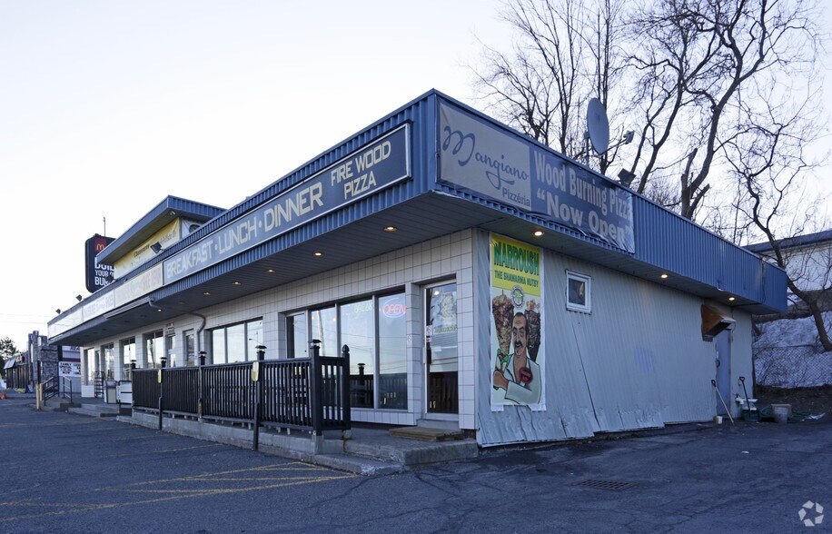 2564-2580 St Joseph Blvd, Ottawa, ON à vendre - Photo du bâtiment - Image 1 de 1