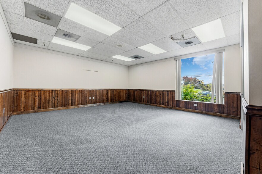 501 Locust Ave, Fairmont, WV à vendre - Photo du bâtiment - Image 3 de 25