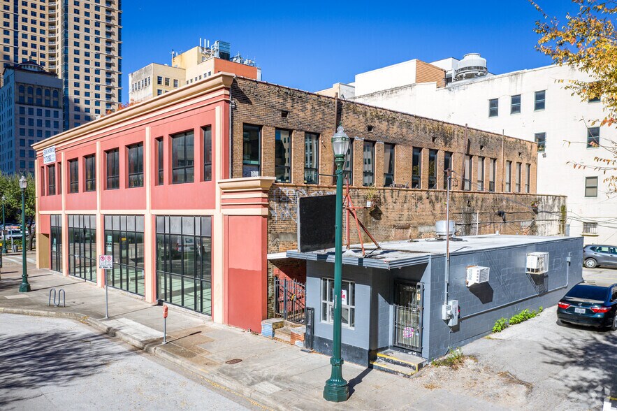 421 Fannin St, Houston, TX à louer - Photo du bâtiment - Image 2 de 6