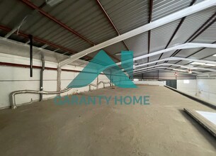 Industrial in Cáceres, Cáceres for lease Interior Photo- Image 2 of 12