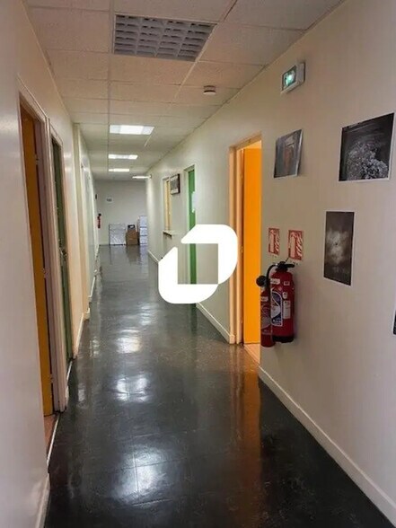 1 Avenue Georges Duhamel, Créteil à vendre - Photo du bâtiment - Image 2 de 5