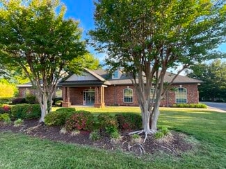 Plus de détails pour 7261 Burlington Rd, Whitsett, NC - Bureau à vendre