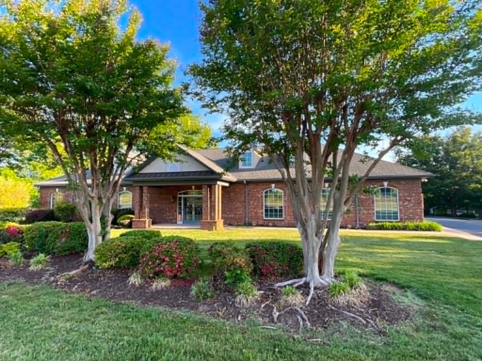 7261 Burlington Rd, Whitsett, NC for sale Primary Photo- Image 1 of 11
