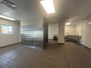 301 S Arizona Ave, Chandler, AZ for sale Interior Photo- Image 2 of 5