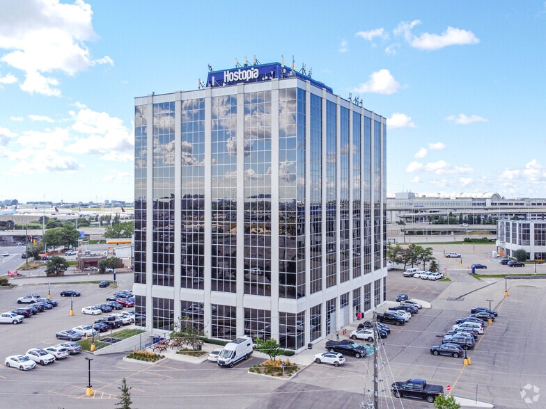 5945-5955 Airport Rd, Mississauga, ON for lease - Primary Photo - Image 1 of 35