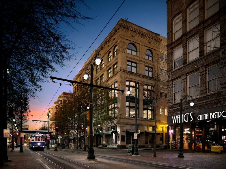 119 S Main St, Memphis, TN à louer - Photo du bâtiment - Image 1 de 3