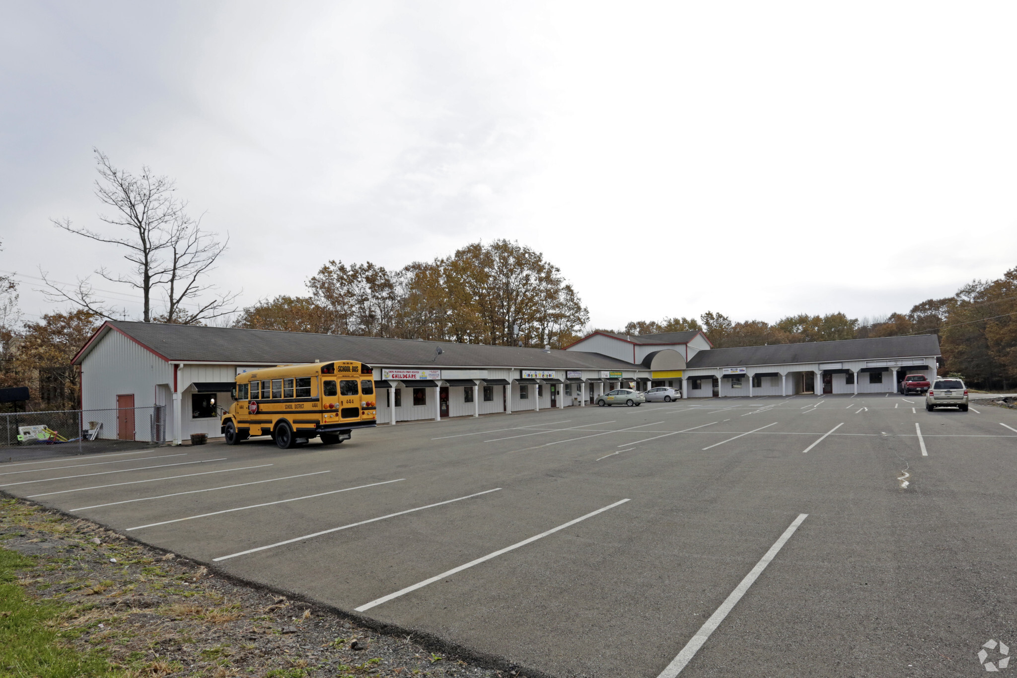 109 Plaza Dr, Pocono Summit, PA for sale Primary Photo- Image 1 of 1