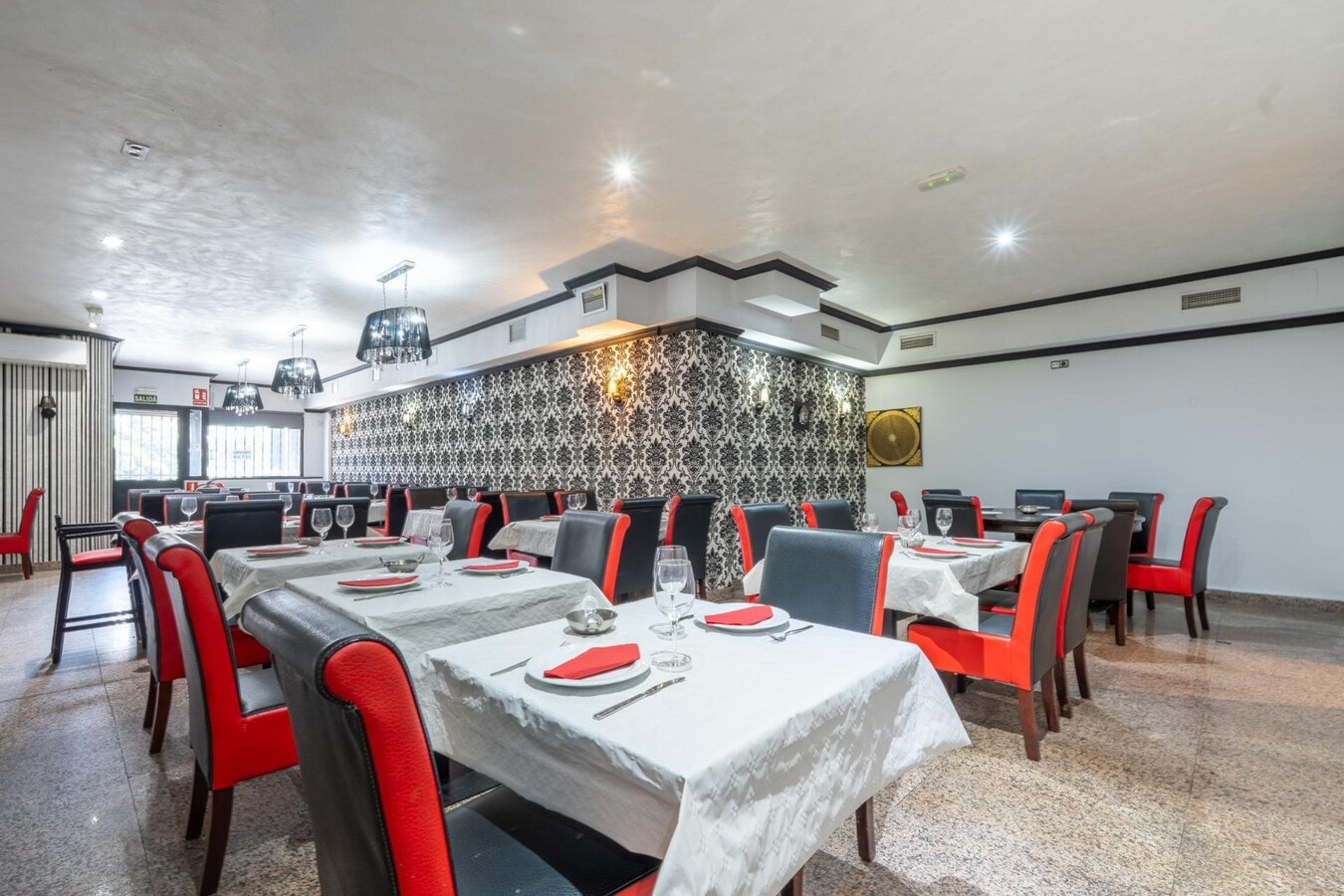 Avenida de España, 23 B, Coslada, MAD 28821 - - - Interior Photo - Image 2 of 18
