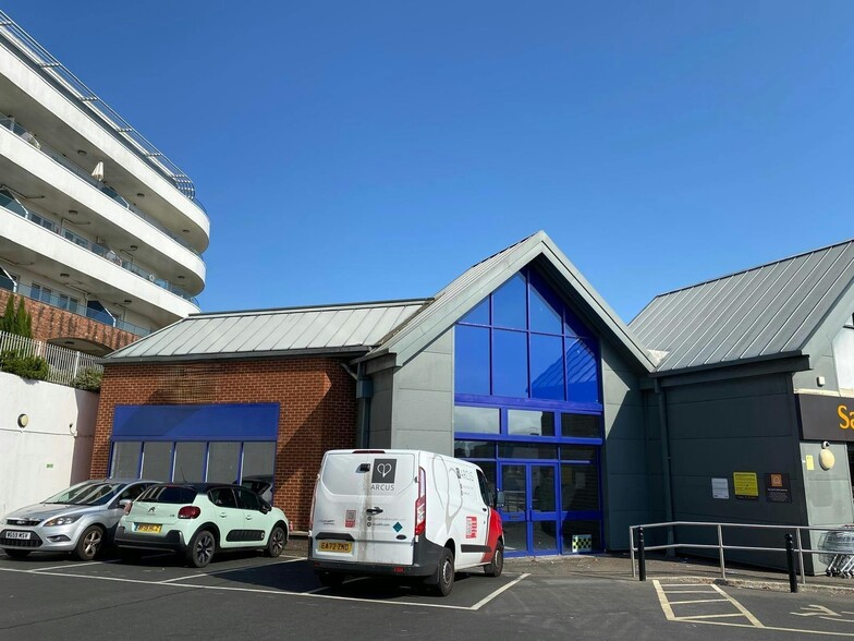 227-231 Torquay Rd, Paignton for lease - Building Photo - Image 2 of 4