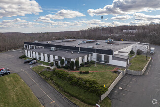 Plus de détails pour 562 Captain Neville Dr, Waterbury, CT - Industriel à louer