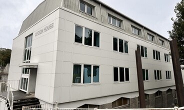 Godstone Rd, Kenley for lease Building Photo- Image 2 of 3