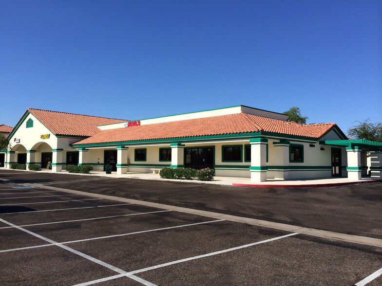 538 S Gilbert Rd, Gilbert, AZ à louer - Photo du bâtiment - Image 3 de 3