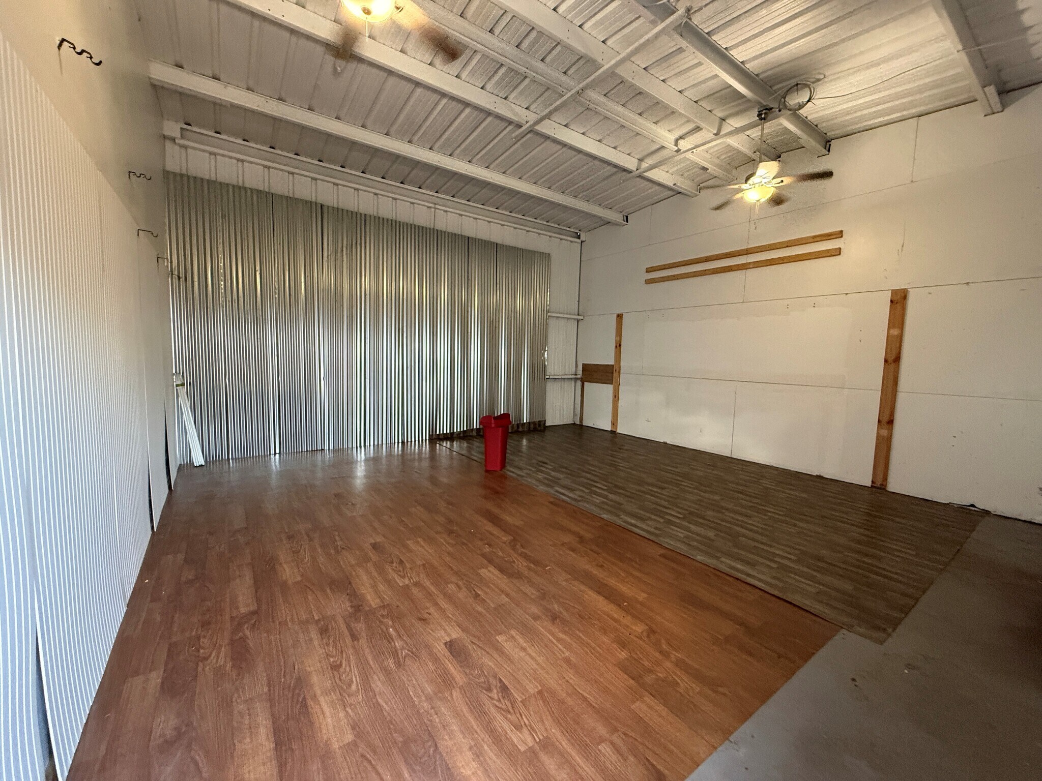 1075 Orienta Ave, Altamonte Springs, FL for lease Interior Photo- Image 1 of 1