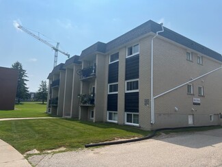 Plus de détails pour 14 Woodfern Crt, Kitchener, ON - Multi-résidentiel à vendre