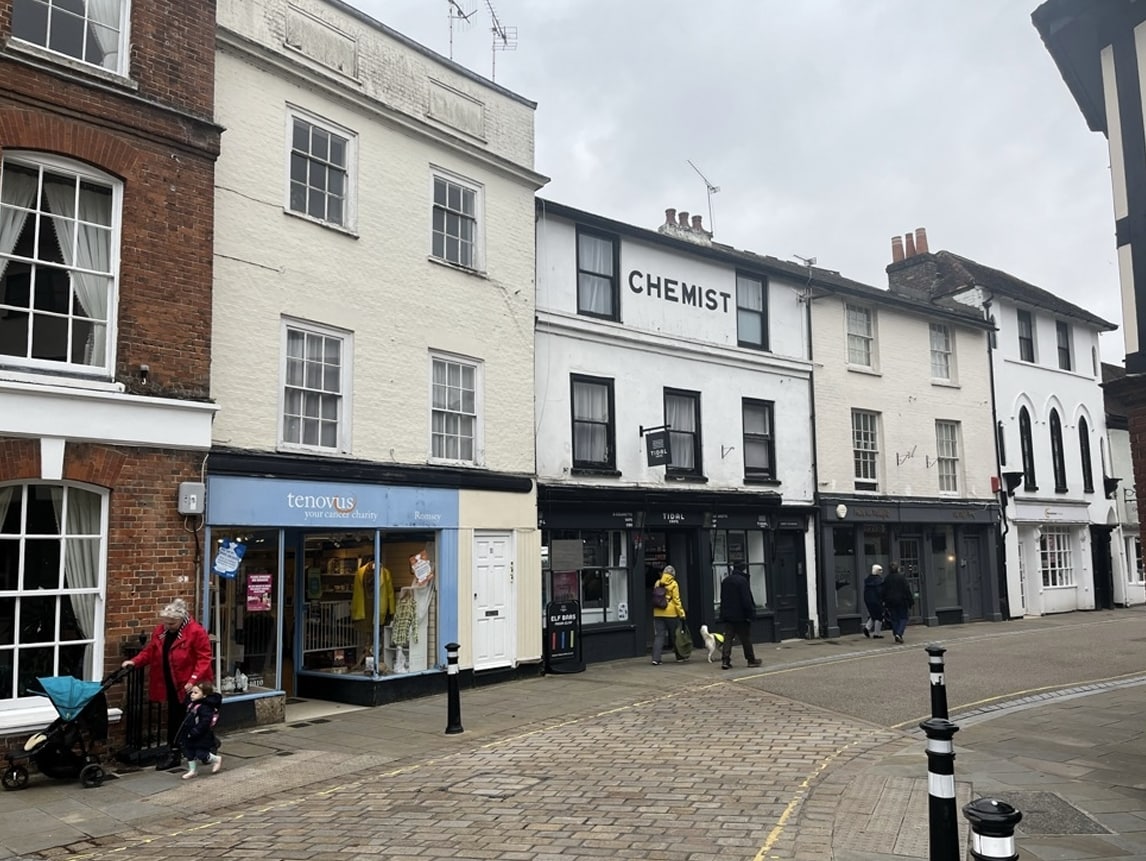 2 Church St, Romsey for sale Primary Photo- Image 1 of 6