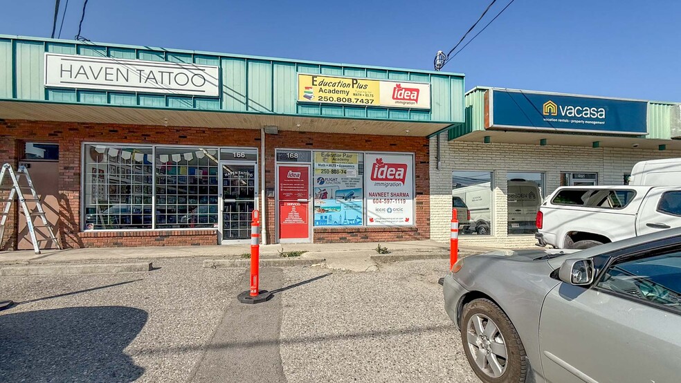 160-168 Asher Rd, Kelowna, BC for lease - Building Photo - Image 2 of 2
