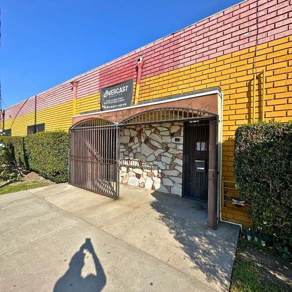 6520 Alameda St, Huntington Park, CA for sale - Building Photo - Image 3 of 8