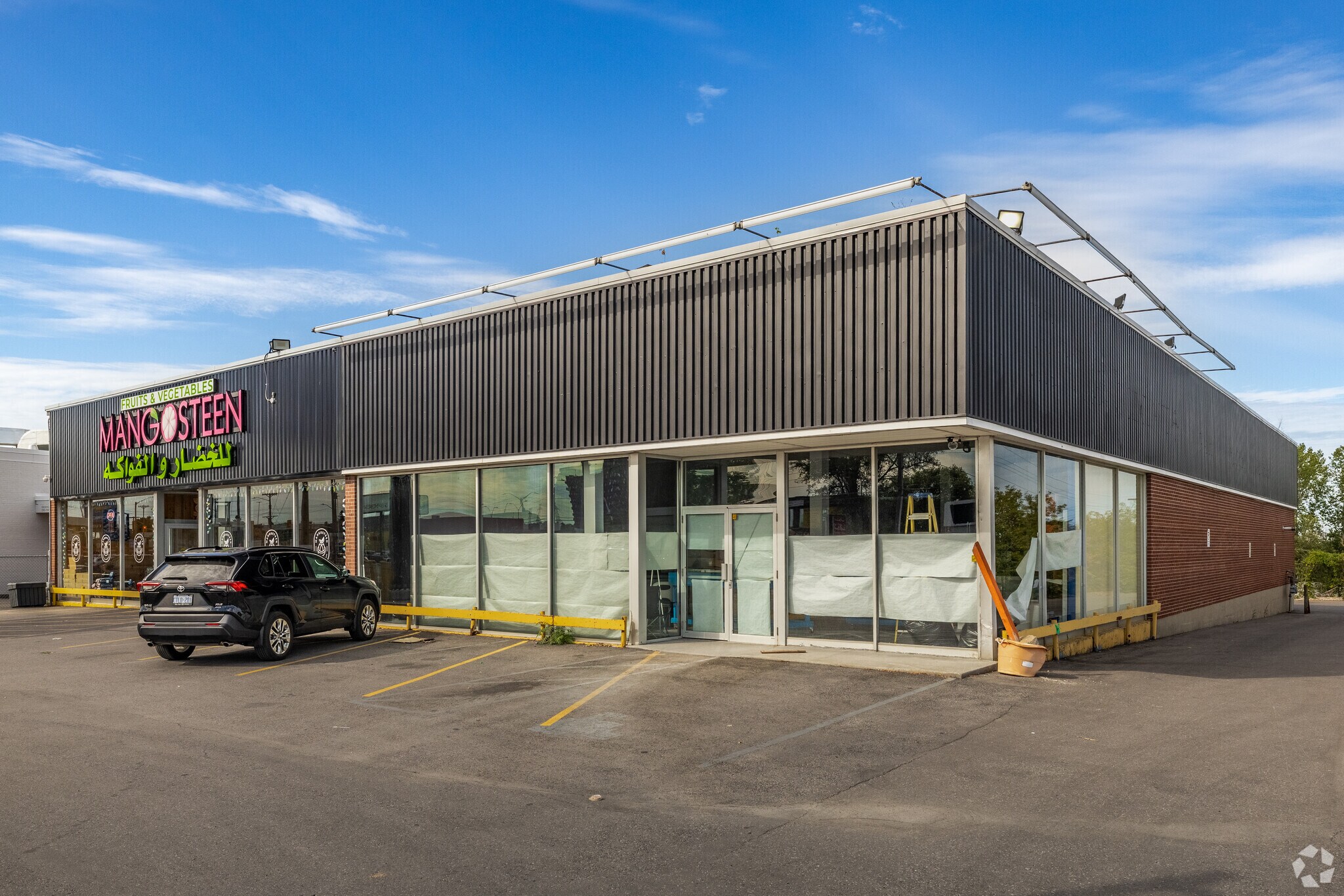 1740-1742 Bank St, Ottawa, ON à vendre Photo principale- Image 1 de 1