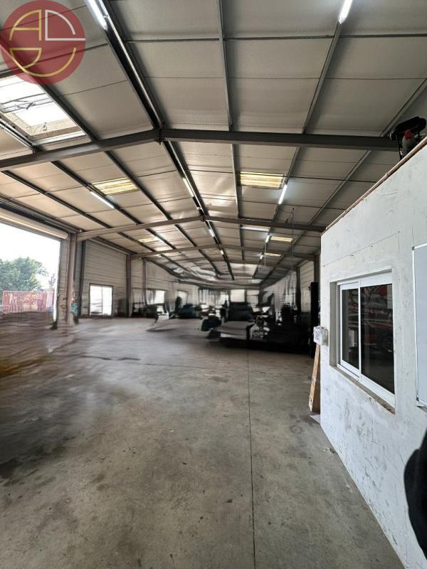 Industrial in Toulouse for sale Interior Photo- Image 1 of 7