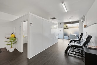 2 Central Avenue, Moorabbin for lease Interior Photo- Image 1 of 5