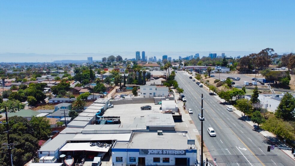 3113 Market St, San Diego, CA for lease - Building Photo - Image 3 of 17