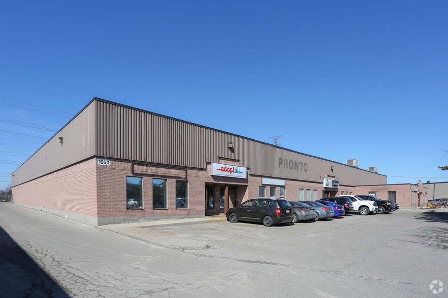1050 Salk Rd, Pickering, ON for lease - Primary Photo - Image 1 of 4