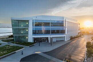 Plus de détails pour 400 E Jamie Ct, South San Francisco, CA - Bureau à louer
