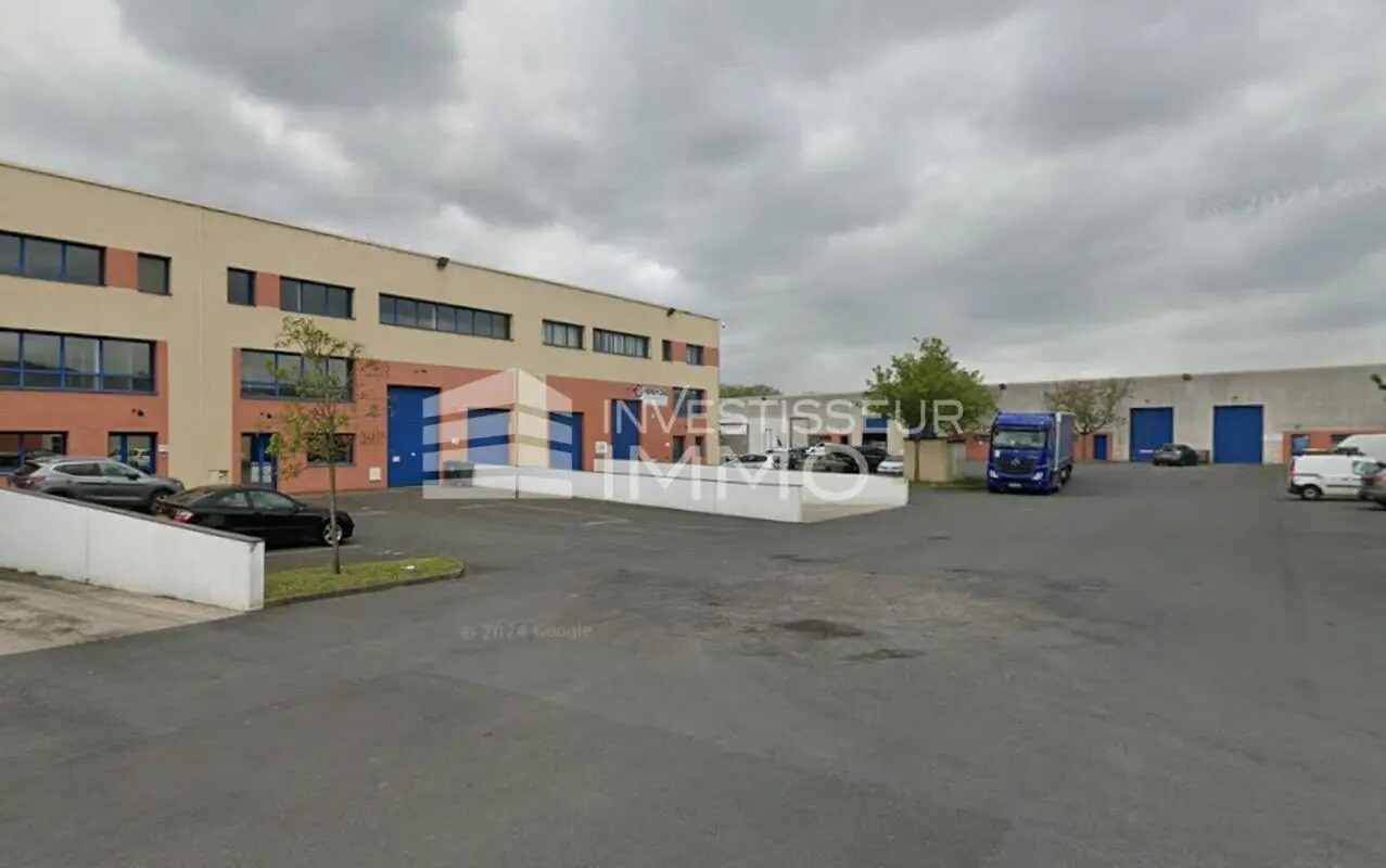 Flex dans Moissy-Cramayel à louer Photo du bâtiment- Image 1 de 2