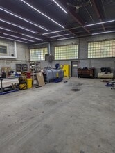 4857 171st St, Country Club Hills, IL for lease Interior Photo- Image 2 of 3