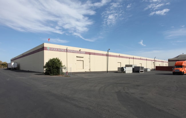 Plus de détails pour 1 Wine Master Way, Lodi, CA - Industriel à louer