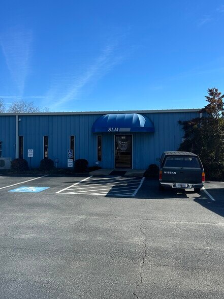 705 N Main St, Belton, SC à vendre - Photo du bâtiment - Image 2 de 9