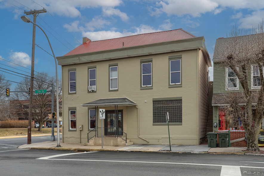 40 N 7th St, Lebanon, PA for sale - Primary Photo - Image 1 of 30