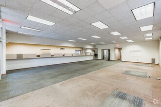 5990 University Blvd, Moon Township, PA for lease Interior Photo- Image 2 of 3