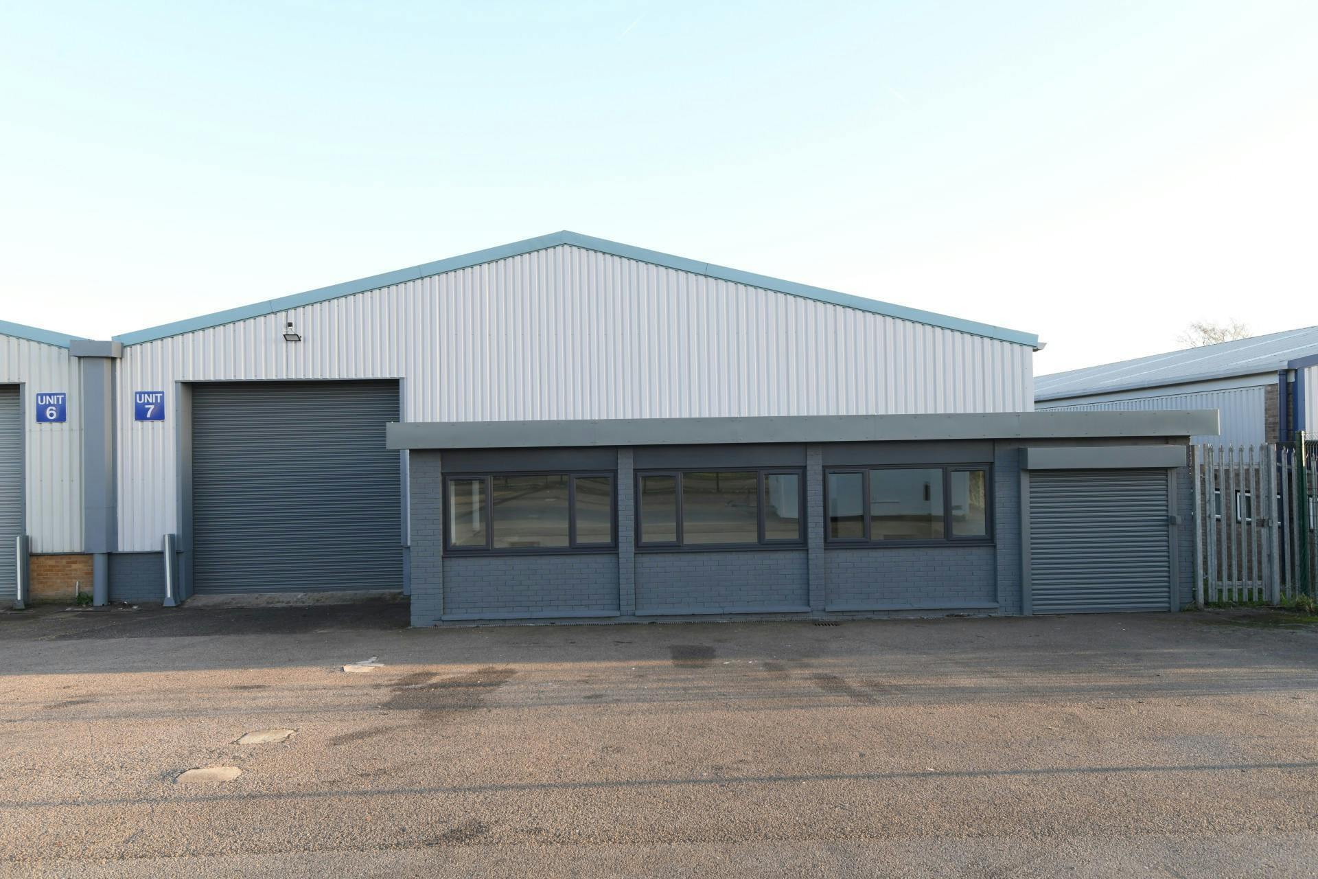 7 Mill Ln, Rainford for lease Building Photo- Image 1 of 5